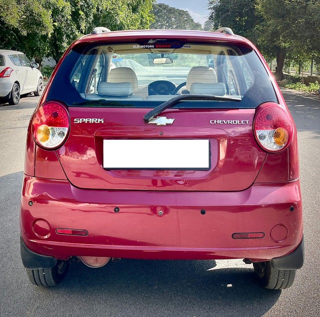 Second-hand 2011 Chevrolet Spark 1.0 for sale in Bangalore-2