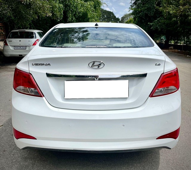 Second-hand 2015 Hyundai Verna 1.6 VTVT S Option for sale in Bangalore-2