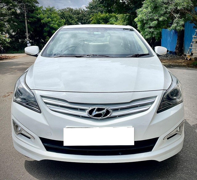 Second-hand 2015 Hyundai Verna 1.6 VTVT S Option for sale in Bangalore-5