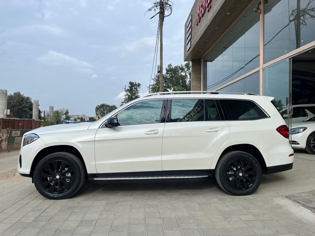 Mercedes-Benz GLS 350d 4MATIC Second-hand 2016 Mercedes-Benz GLS 350d 4MATIC for sale in Bangalore-4