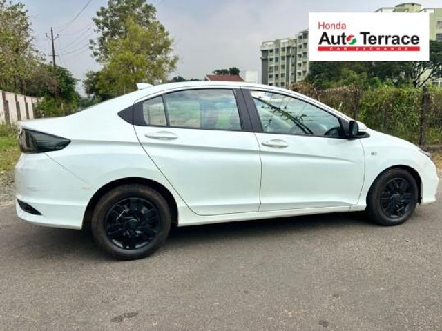 Second-hand 2015 Honda City i DTec SV for sale in Palakkad-3