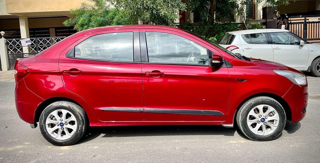 Second-hand 2017 Ford Figo 1.5P Titanium AT for sale in Bangalore-1