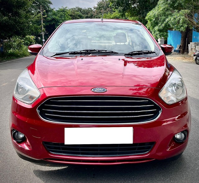 Second-hand 2017 Ford Figo 1.5P Titanium AT for sale in Bangalore-5