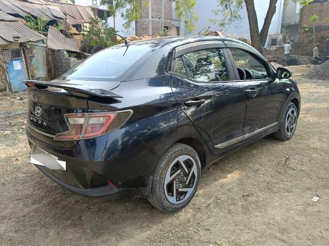 Second-hand 2023 Hyundai Aura S CNG for sale in Ujjain-1