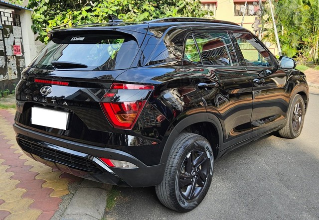 Second-hand 2023 Hyundai Creta S Plus Knight BSVI for sale in Kolkata-11