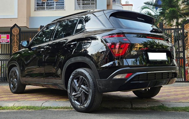 Second-hand 2023 Hyundai Creta S Plus Knight BSVI for sale in Kolkata-12