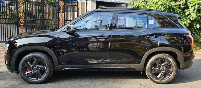 Second-hand 2023 Hyundai Creta S Plus Knight BSVI for sale in Kolkata-3