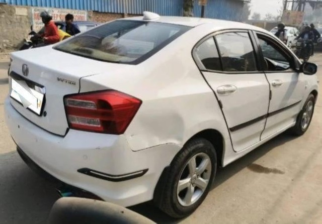 Second-hand 2013 Honda City S for sale in Ghaziabad-4