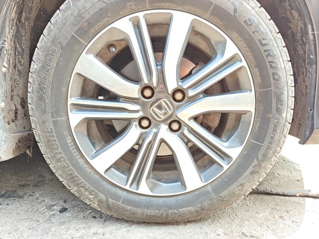 Second-hand 2017 Honda City i VTEC V for sale in Surat-6