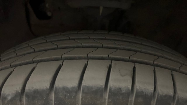 Second-hand 2017 Hyundai i20 Sportz 1.2 for sale in Visakhapatnam-23