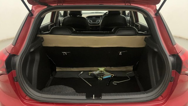 Second-hand 2017 Hyundai i20 Sportz 1.2 for sale in Visakhapatnam-9