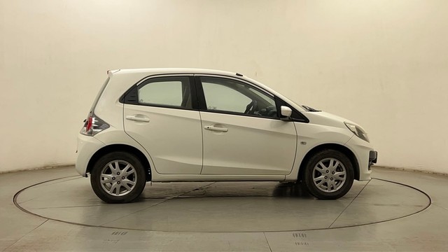 Second-hand 2014 Honda Brio VX AT for sale in Mumbai-2