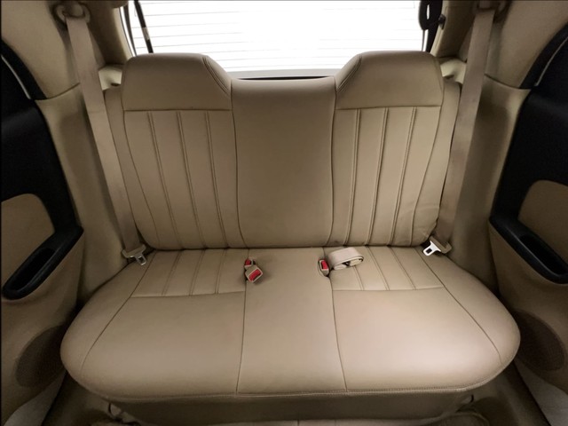 Second-hand 2014 Honda Brio VX AT for sale in Mumbai-26