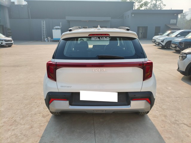 Second-hand 2024 Kia Sonet Gravity for sale in Greater Noida