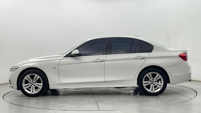 Second-hand 2017 BMW 3 Series 320d Edition Sport for sale in Chennai-6