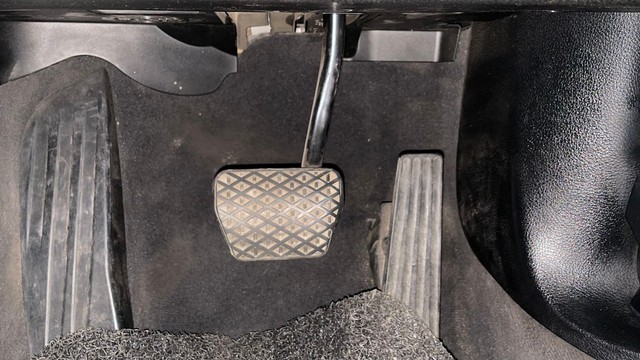 Second-hand 2017 BMW 3 Series 320d Edition Sport for sale in Chennai-14