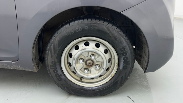 Second-hand 2017 Hyundai EON Magna for sale in Chandigarh-17