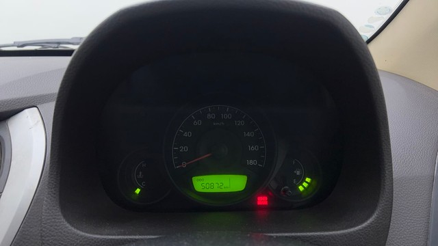 Second-hand 2017 Hyundai EON Magna for sale in Chandigarh-13