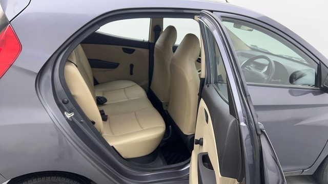 Second-hand 2017 Hyundai EON Magna for sale in Chandigarh-24