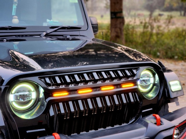 Second-hand 2023 Mahindra Thar LX 4WD Hard Top Diesel AT BSVI for sale in New Delhi-34