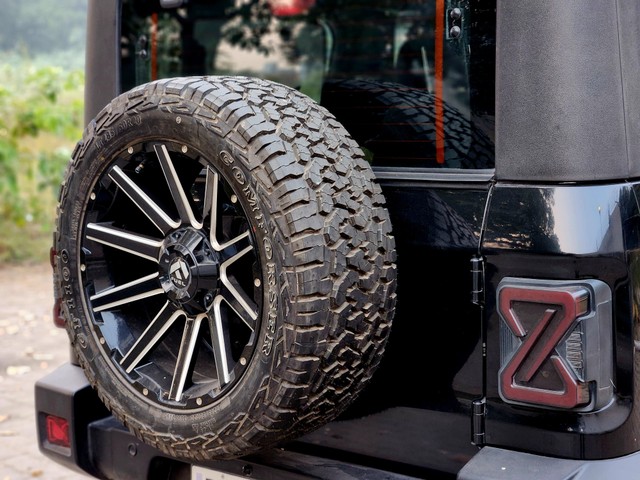 Second-hand 2023 Mahindra Thar LX 4WD Hard Top Diesel AT BSVI for sale in New Delhi-8