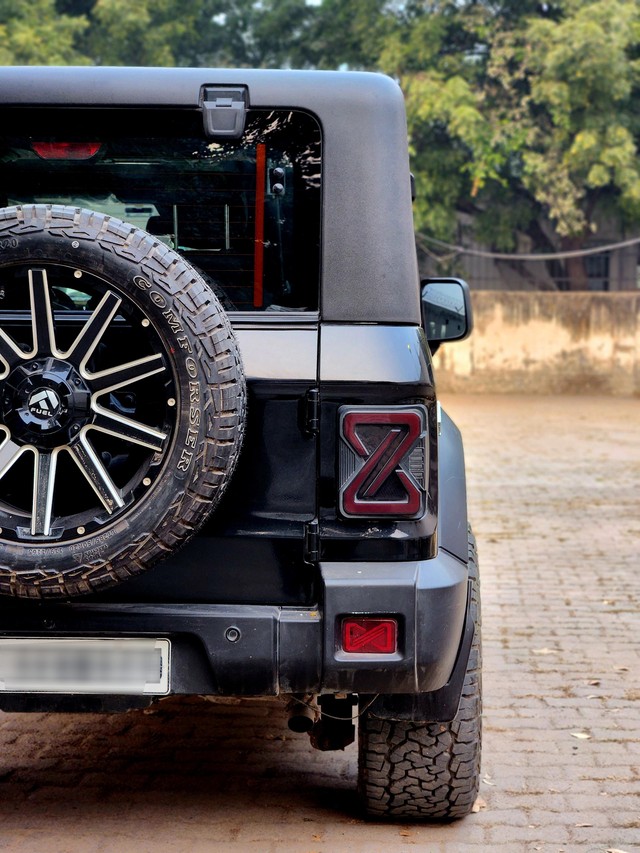 Second-hand 2023 Mahindra Thar LX 4WD Hard Top Diesel AT BSVI for sale in New Delhi-29