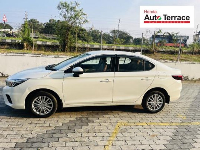 Second-hand 2021 Honda City i-VTEC S for sale in Palakkad-2