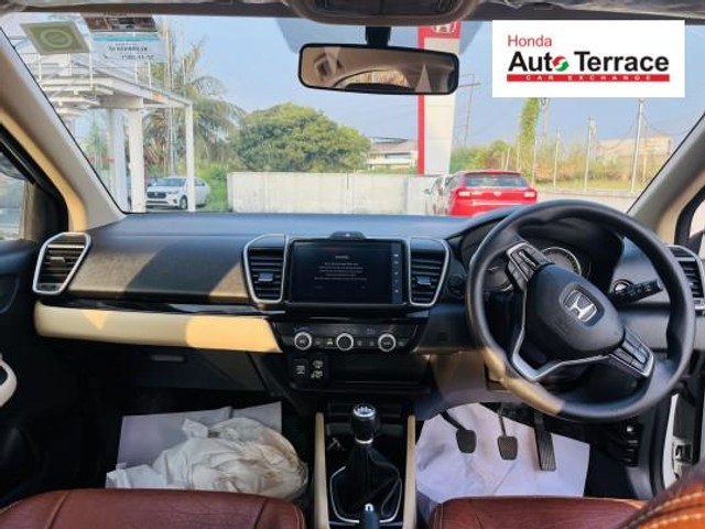 Second-hand 2021 Honda City i-VTEC S for sale in Palakkad-8