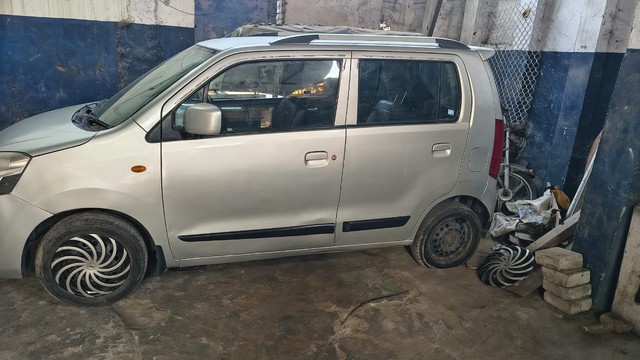 Second-hand 2015 Maruti Wagon R VXI BS IV for sale in Agra-1