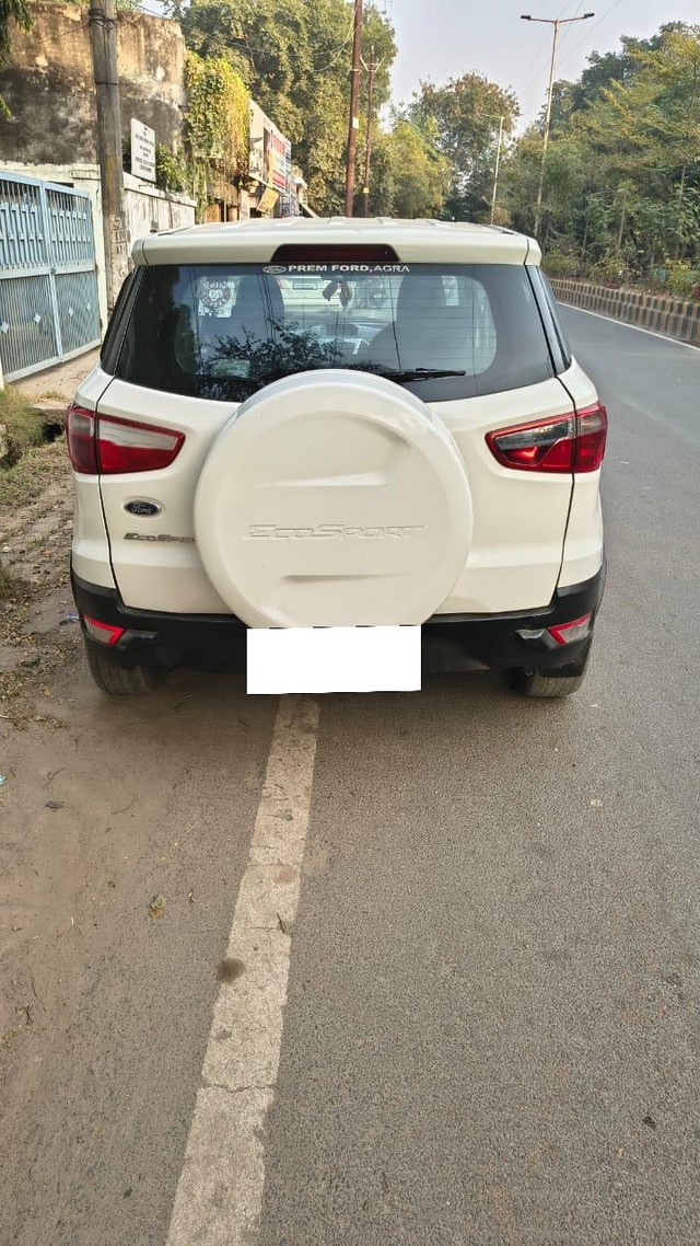Second-hand 2015 Ford Ecosport 1.5 DV5 MT Ambiente for sale in Agra-1