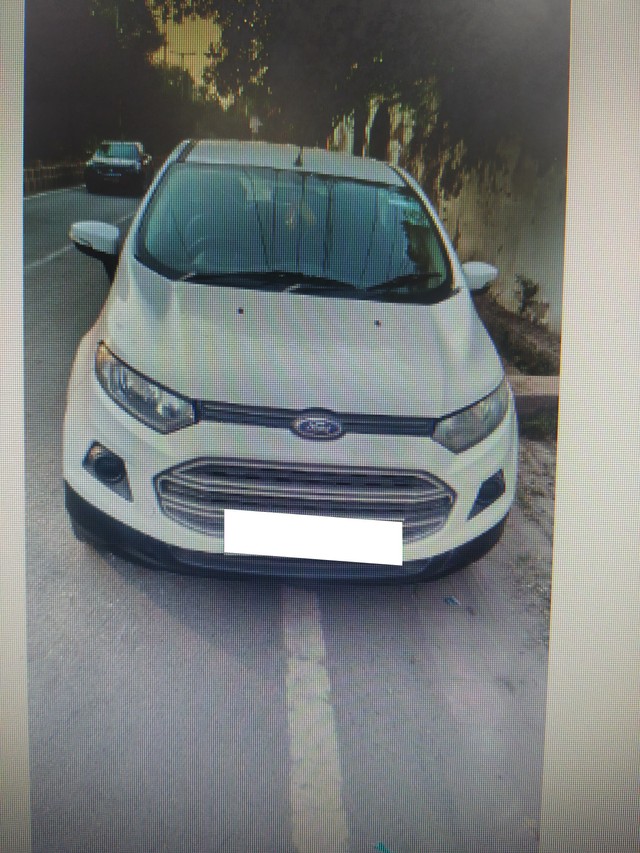 Second-hand 2015 Ford Ecosport 1.5 DV5 MT Ambiente for sale in Agra-3