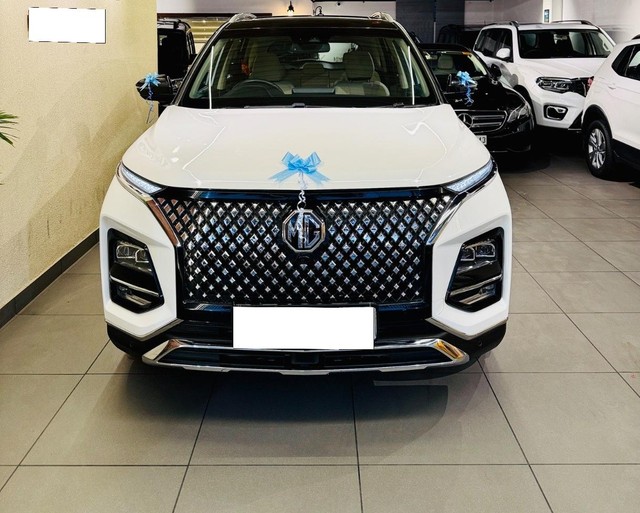 Second-hand 2023 MG Hector 1.5 Turbo Savvy Pro CVT BSVI for sale in Jalandhar