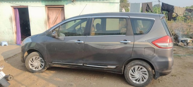 Second-hand 2015 Maruti Ertiga VXI CNG for sale in Daund-4