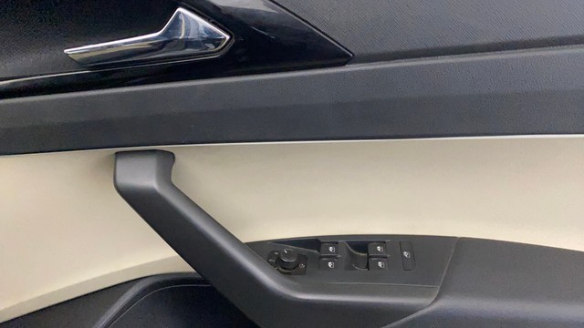 Second-hand 2022 Skoda Slavia 1.5 TSI Style BSVI for sale in Greater Noida-17