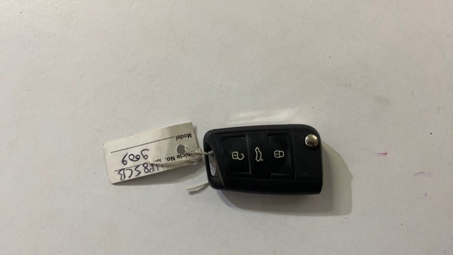 Second-hand 2022 Skoda Slavia 1.5 TSI Style BSVI for sale in Greater Noida-21