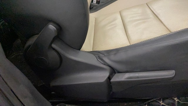 Second-hand 2022 Skoda Slavia 1.5 TSI Style BSVI for sale in Greater Noida-18