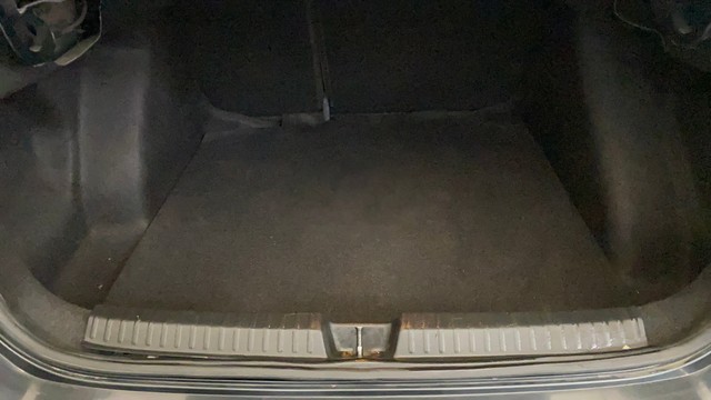 Second-hand 2022 Skoda Slavia 1.5 TSI Style BSVI for sale in Greater Noida-19