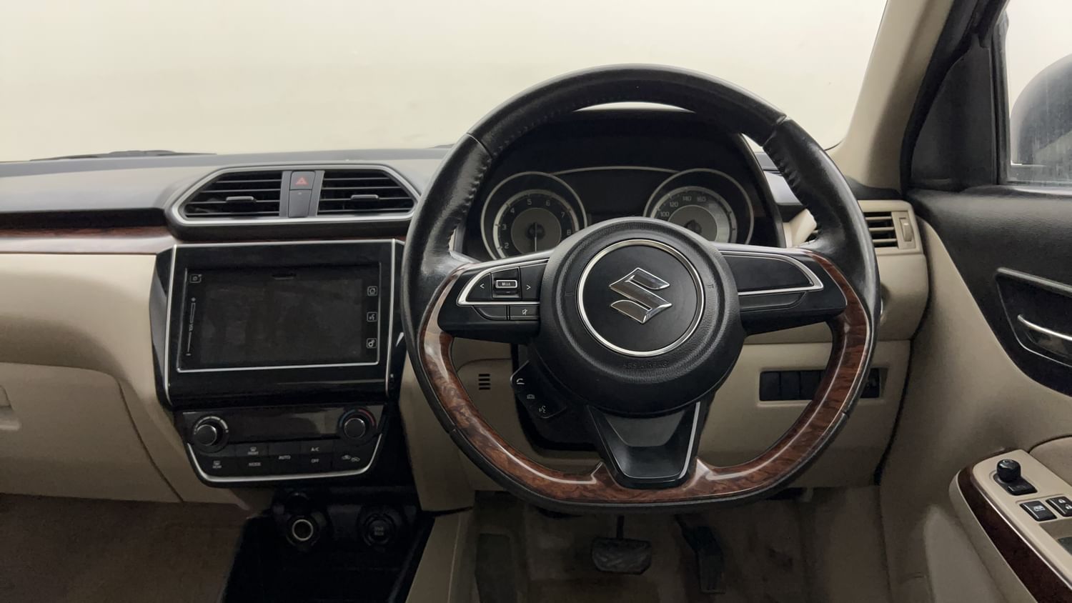 翠ページ Buy Used Maruti Swift Dzire ZXI Plus BSVI of 2021 model @ 5,84,000