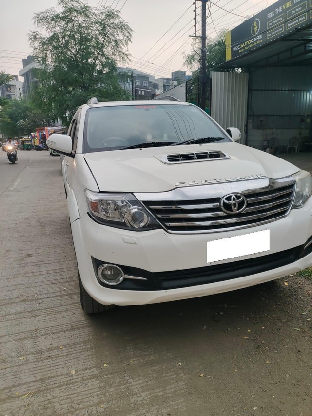 Second-hand 2016 Toyota Fortuner 4x2 Manual for sale in Dhar-1