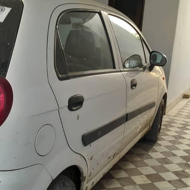 Second-hand 2013 Chevrolet Spark 1.0 BS3 for sale in Bhiwani-7