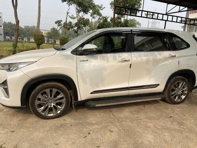 Second-hand 2024 Toyota Innova Hycross ZX Hybrid for sale in Meerut-2