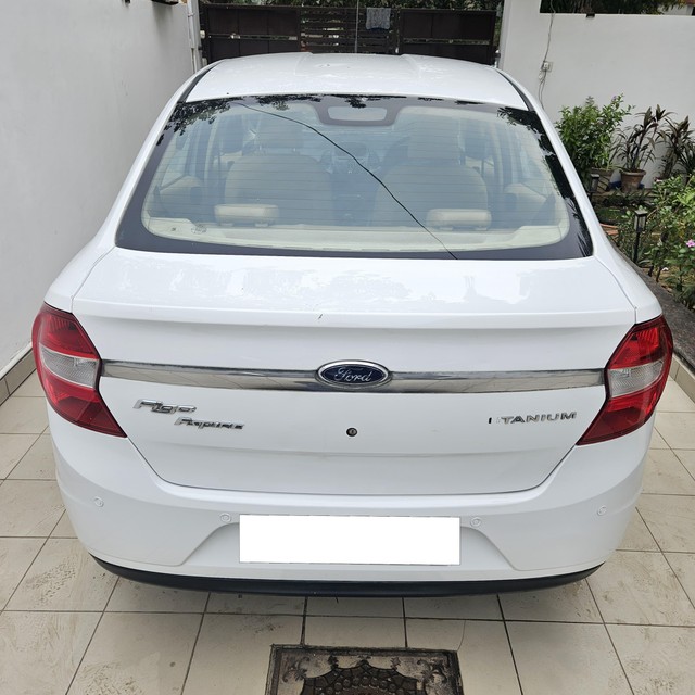 Second-hand 2016 Ford Figo 1.2P Titanium MT for sale in Gurgaon-1