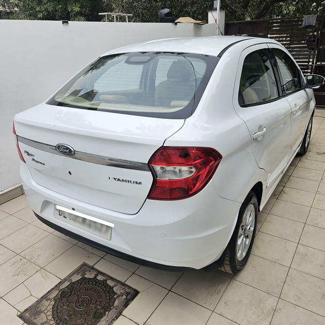 Second-hand 2016 Ford Figo 1.2P Titanium MT for sale in Gurgaon-8