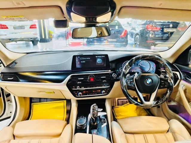 Second-hand 2018 BMW 5 Series 530i Sport Line for sale in Nashik-11