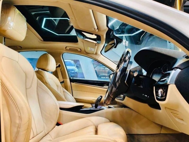 Second-hand 2018 BMW 5 Series 530i Sport Line for sale in Nashik-8