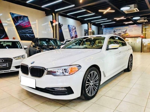 Second-hand 2018 BMW 5 Series 530i Sport Line for sale in Nashik-3