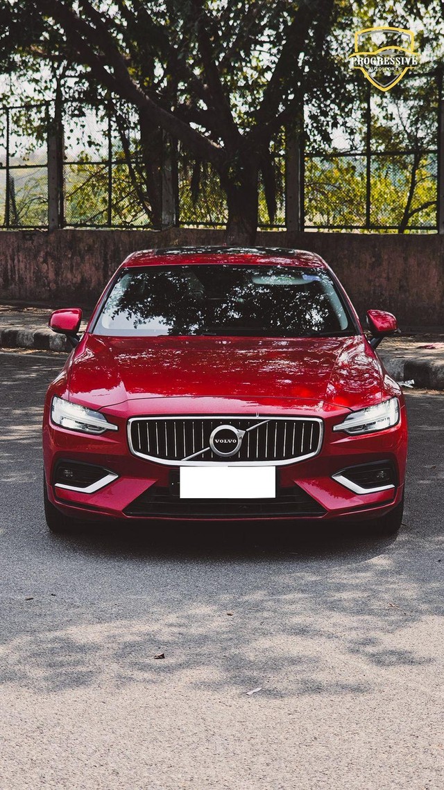 Second-hand 2022 Volvo S60 T4 Inscription for sale in New Delhi-1