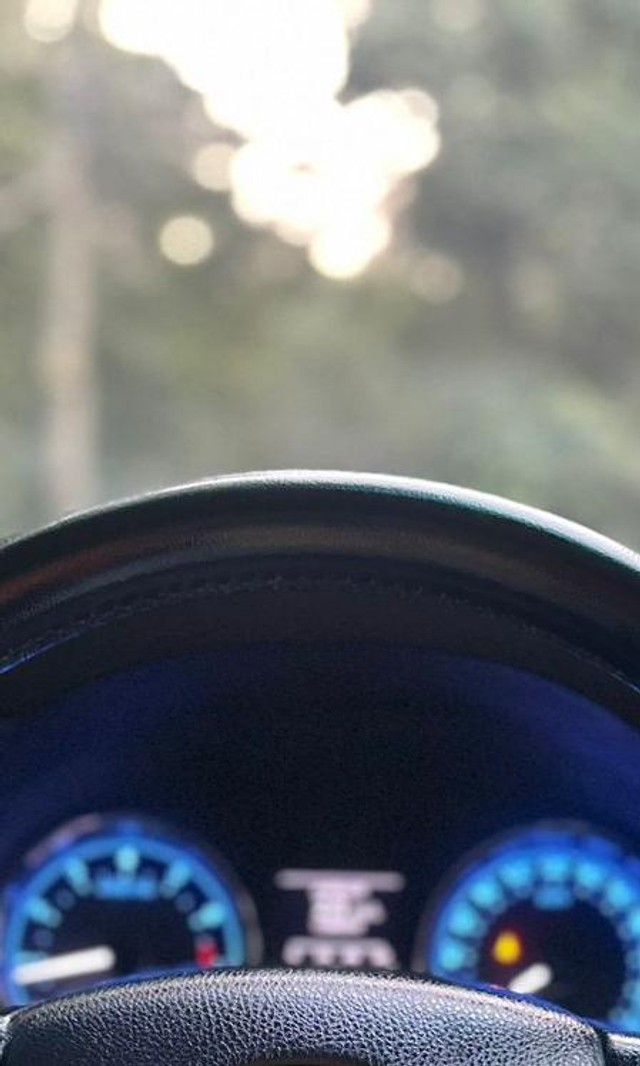 Second-hand 2014 Toyota Corolla Altis 1.8 VL AT for sale in New Delhi-5