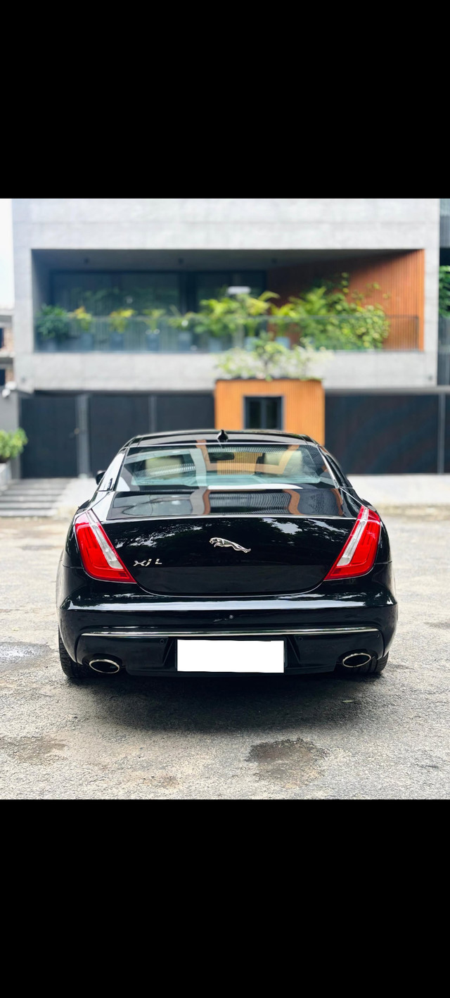 Jaguar XJ 3.0L Premium Luxury Second-hand 2017 Jaguar XJ 3.0L Premium Luxury for sale in Gurgaon-1