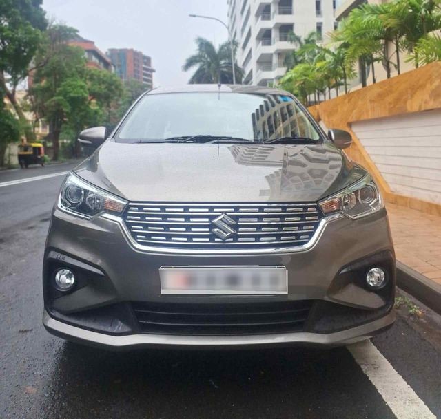 Second-hand 2022 Maruti Suzuki Ertiga Zxi (O) BSVI for sale in Surat